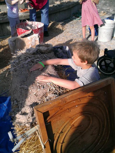 Kids build with cob